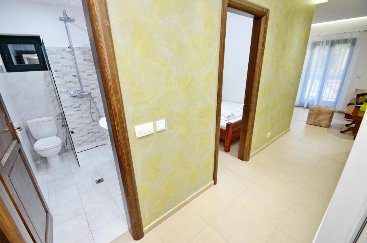 Apartments Lux S Tivat Eksteriør billede