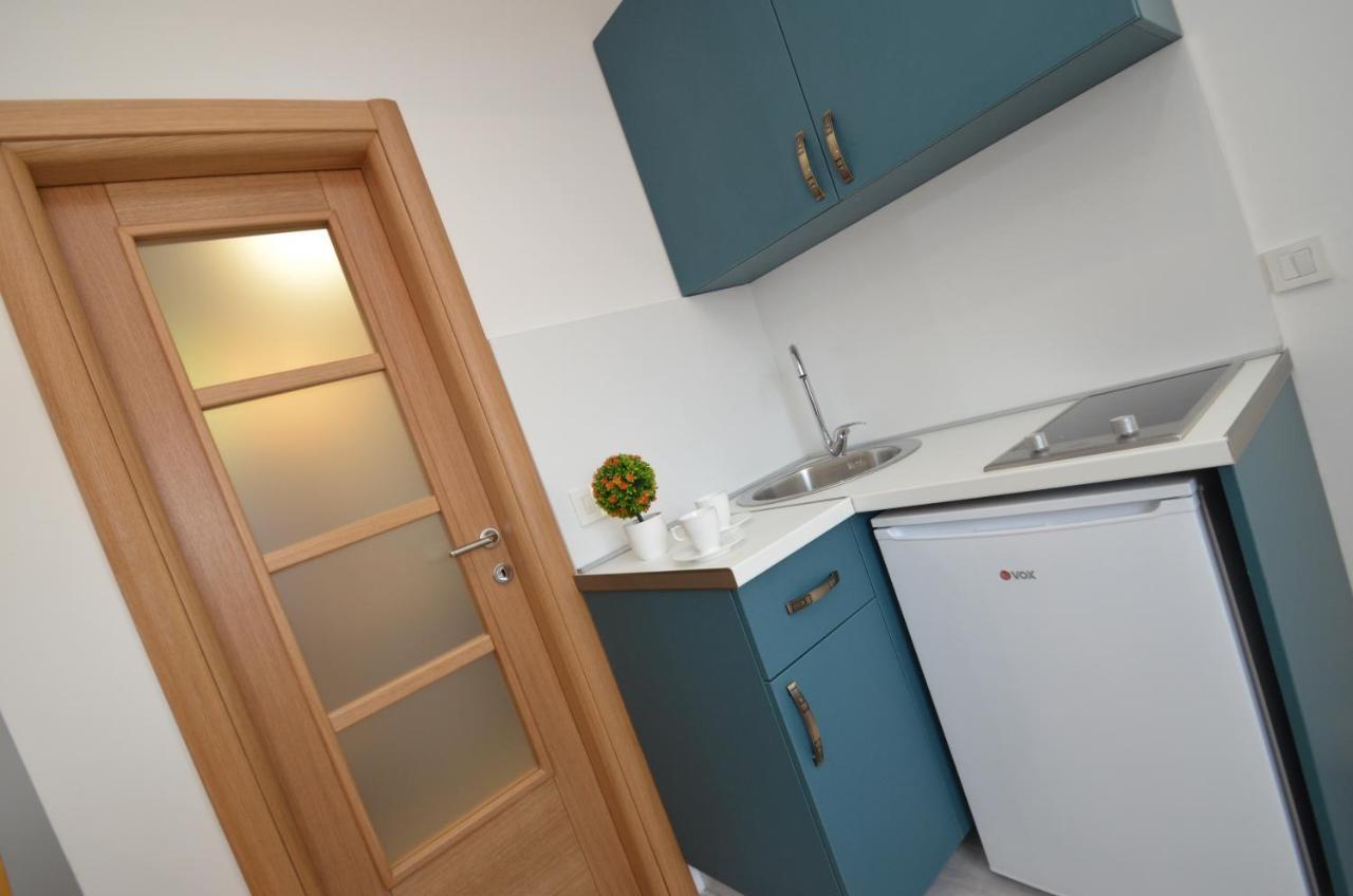 Apartments Lux S Tivat Eksteriør billede