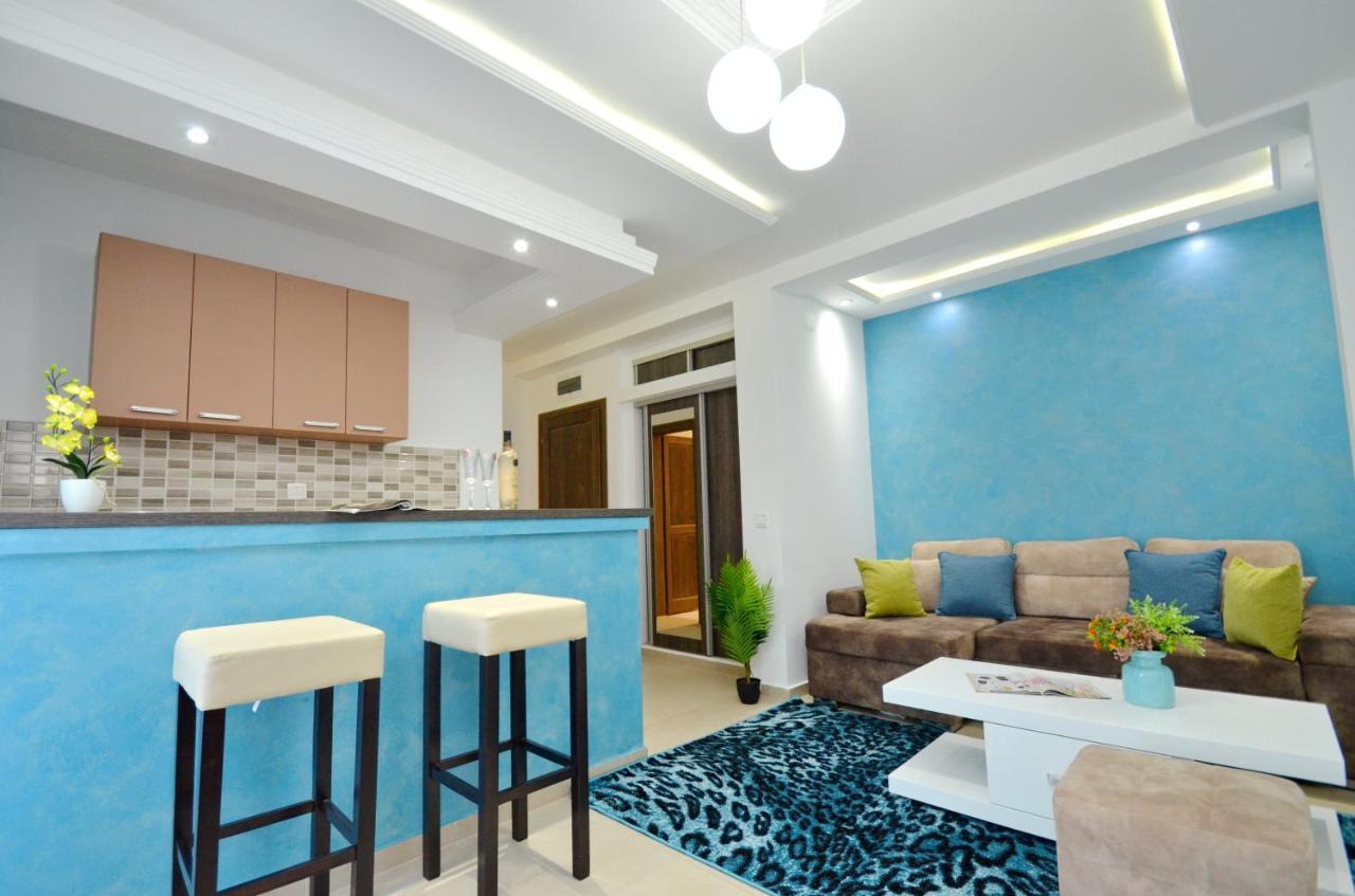 Apartments Lux S Tivat Eksteriør billede