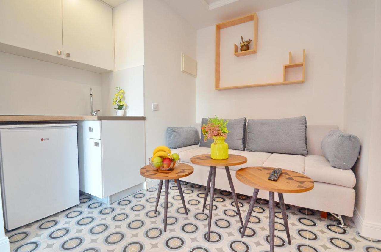 Apartments Lux S Tivat Eksteriør billede