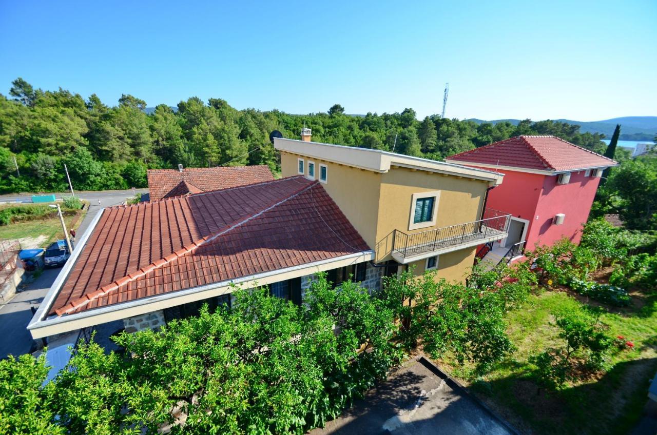 Apartments Lux S Tivat Eksteriør billede